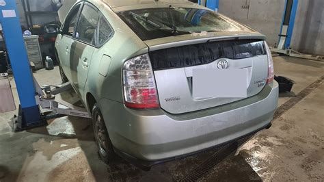 Toyota Prius automobilio remontas