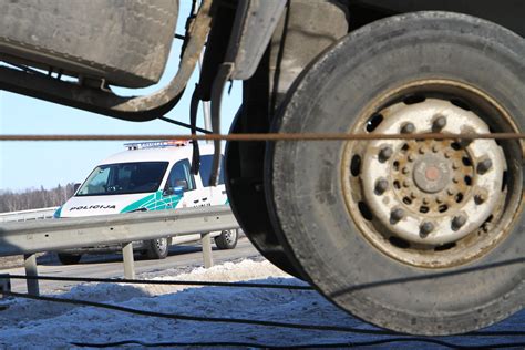 Sunkvežimio vairuotojas praktinio egzamino metu