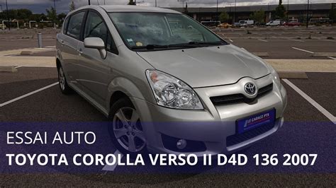 Toyota Corolla Verso D4D variklio skyrius su pažymėtu kuro filtru