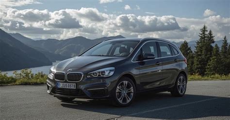BMW 2 serijos Active Tourer automobilis