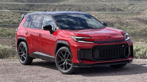 Toyota RAV4 GR SPORT eksterjero dizainas