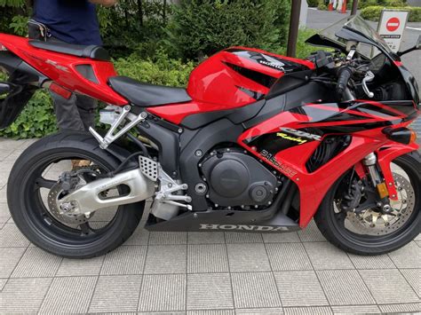 Honda CBR1000RR SC57 dizainas
