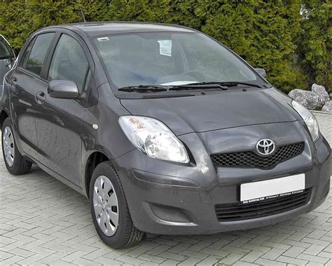 Toyota Yaris II eksterjeras