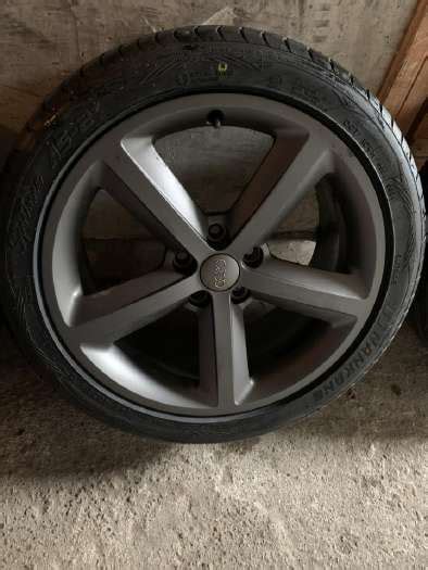 Audi A6 C6 ratlankiai su padangomis