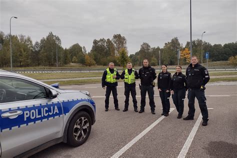 Lenkijos eismo policijos automobilis