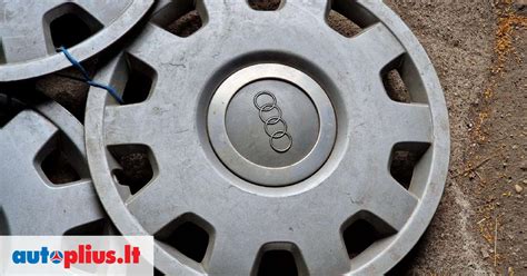 Audi logotipas ant ratų dangtelio