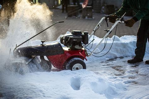 Aliaskos pakrantės valymo darbai po Exxon Valdez katastrofos