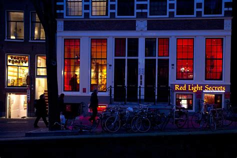 Raudonųjų žibintų kvartalo vitrinos Amsterdame