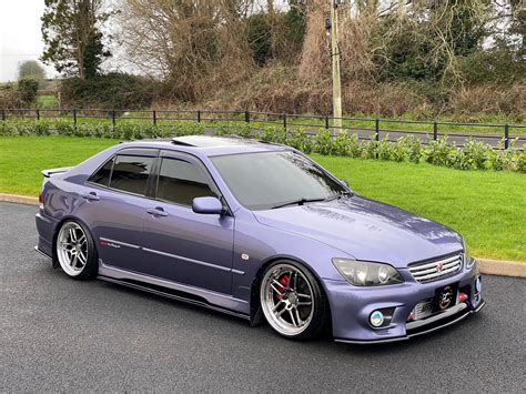 Lexus IS200 pakabos komponentai