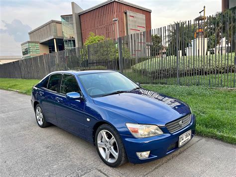 Lexus IS200 degalų sąnaudų palyginimas