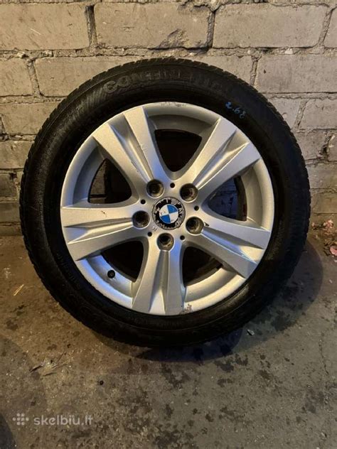 R16 ratlankis su BMW logotipu