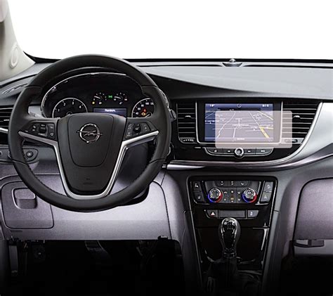 Opel Mokka interjeras su dideliu ekranu