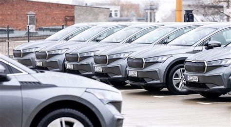 Automobilių parduotuvė Estijoje