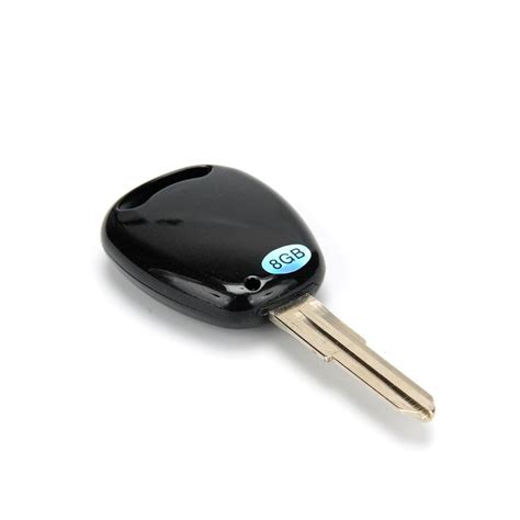 Automobilio raktelis su atstumo indikatoriumi