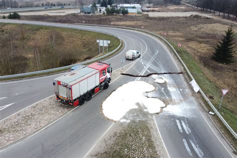 sunkvezimis ant kelio