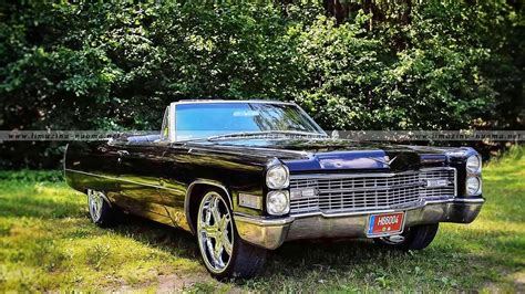 senovinis Cadillac DeVille kabrioletas