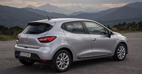 Ketvirtos kartos Renault Clio dizainas