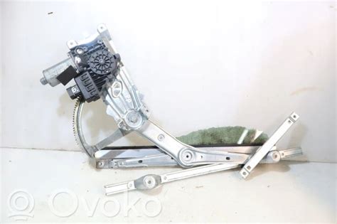 Opel Astra bagažinės dangčio mechanizmas