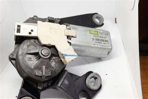 Citroen Xsara Picasso galinio lango valytuvo detalės