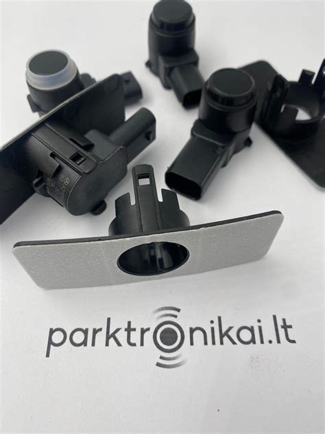 Parkavimo bilietų laikiklis automobilyje