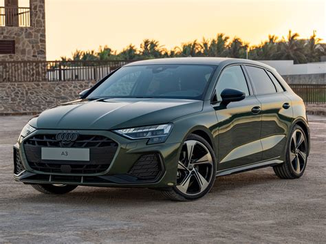Audi A3 su sportine pakaba