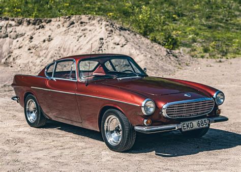 Volvo P1800 automobilis