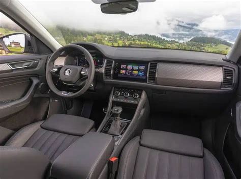 Škoda Kodiaq interjeras ir erdvė