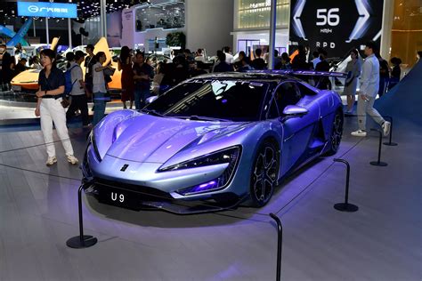 Kinijos automobilių importas į JAE