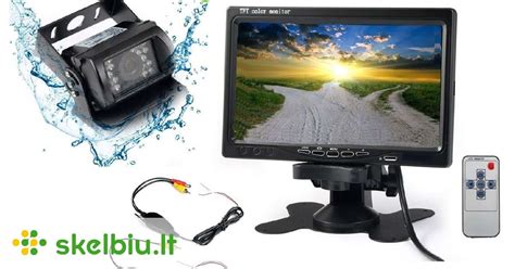 Toyota Sienna priekinio vaizdo kamera ir parkavimo sensoriai