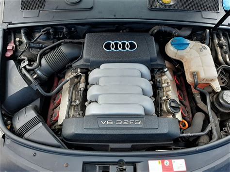 Audi A6 C6 salono elementai