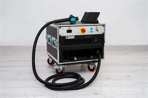 Automobilio salono valymo įranga