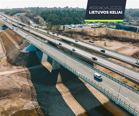 Lietuvos keliai su dienos žibintais