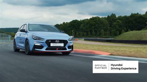 „Hyundai driving challenge“ renginys