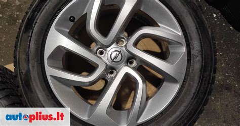 Lengvo lydinio ratlankiai Opel automobiliui