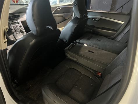 Schematinis vairo kolonėlės Volvo V50 paveikslas