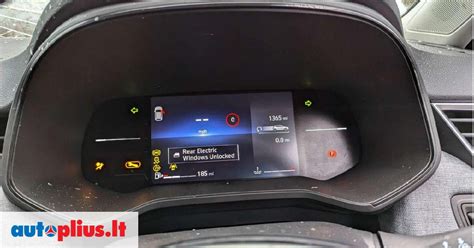 Pagrindiniai Renault Clio IV įspėjamieji indikatoriai prietaisų skydelyje