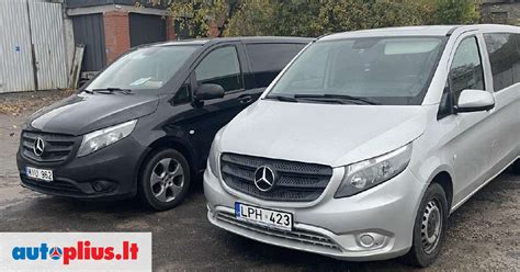 Scheminė septynvietės automobilio sėdimų vietų transformacija