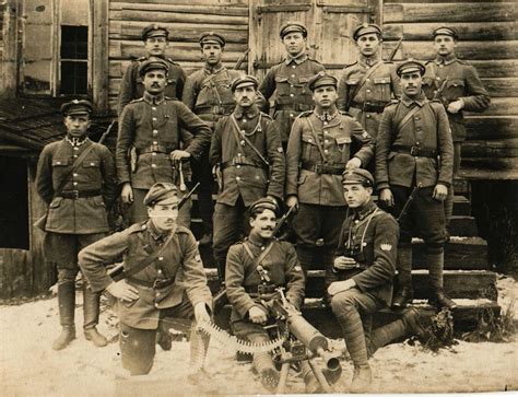 Archyvinė nuotrauka iš partizanų laikų