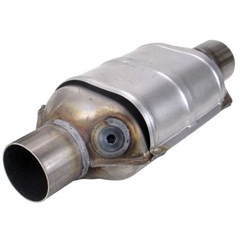 Universalus automobilio katalizatorius