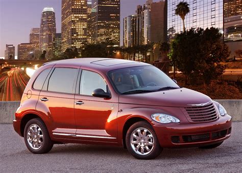Chrysler PT Cruiser dizaino eskizas