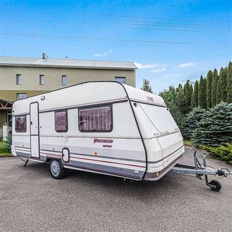 Skirtingi kemperių ir prikabinamų namelių modeliai