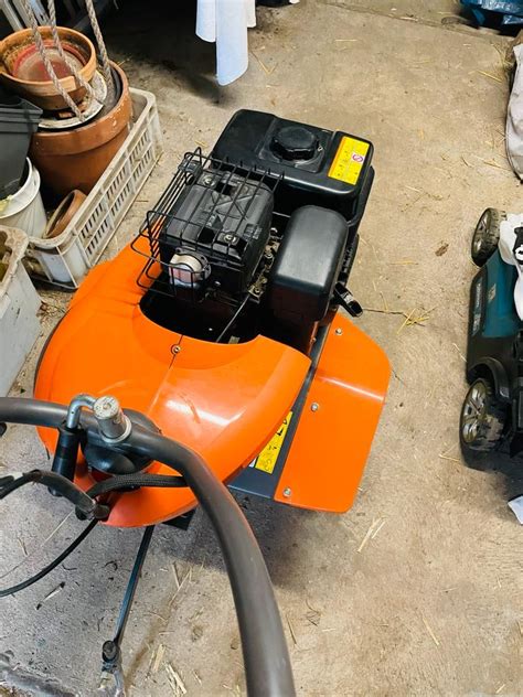Husqvarna kultivatoriaus TF 434 P darbo schema