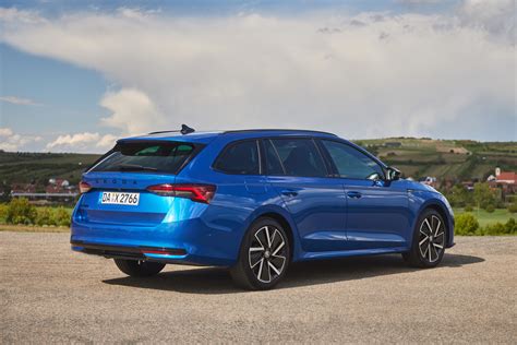 Škoda Octavia Sportline išorės dizainas
