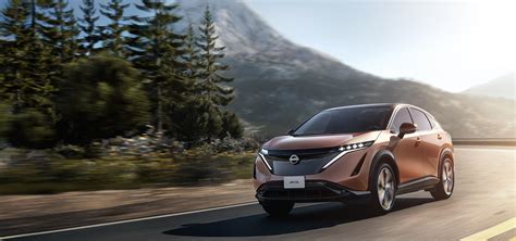 Nissan Leaf automobilio remontas servise