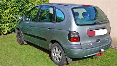 Renault Scenic 2000 modelio vidaus erdvė ir daiktadėžės