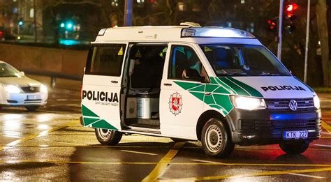 neblaivaus vairuotojo automobilis