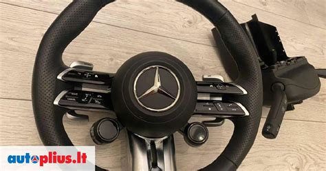 Įvairių tipų Sparco sportiniai vairai