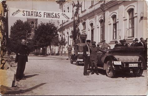 Istorinis automobilis su VIN numeriu