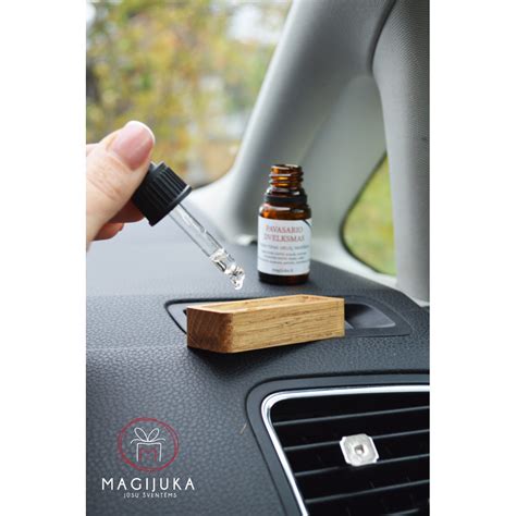 Palydimo automobilio kvapų dizainai