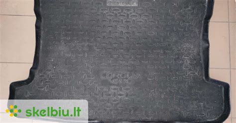 Toyota Corolla Verso bagažinės talpa